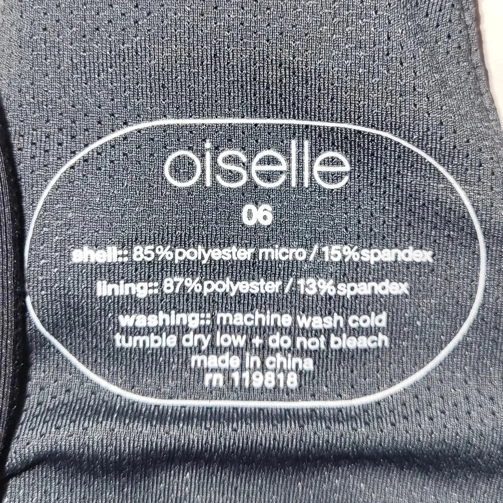 Oiselle Sports Bra Black Geometric Print Size 06 / Small Gym‎ Workout Athletic